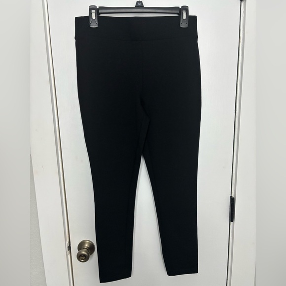 LOFT Black Petite Leggings - Picture 2 of 6